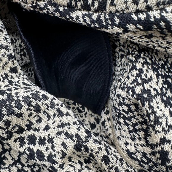 Vintage St John Collection Santana Knit Jacket Snakeskin Print Blazer Size 6 USA - Picture 7 of 12